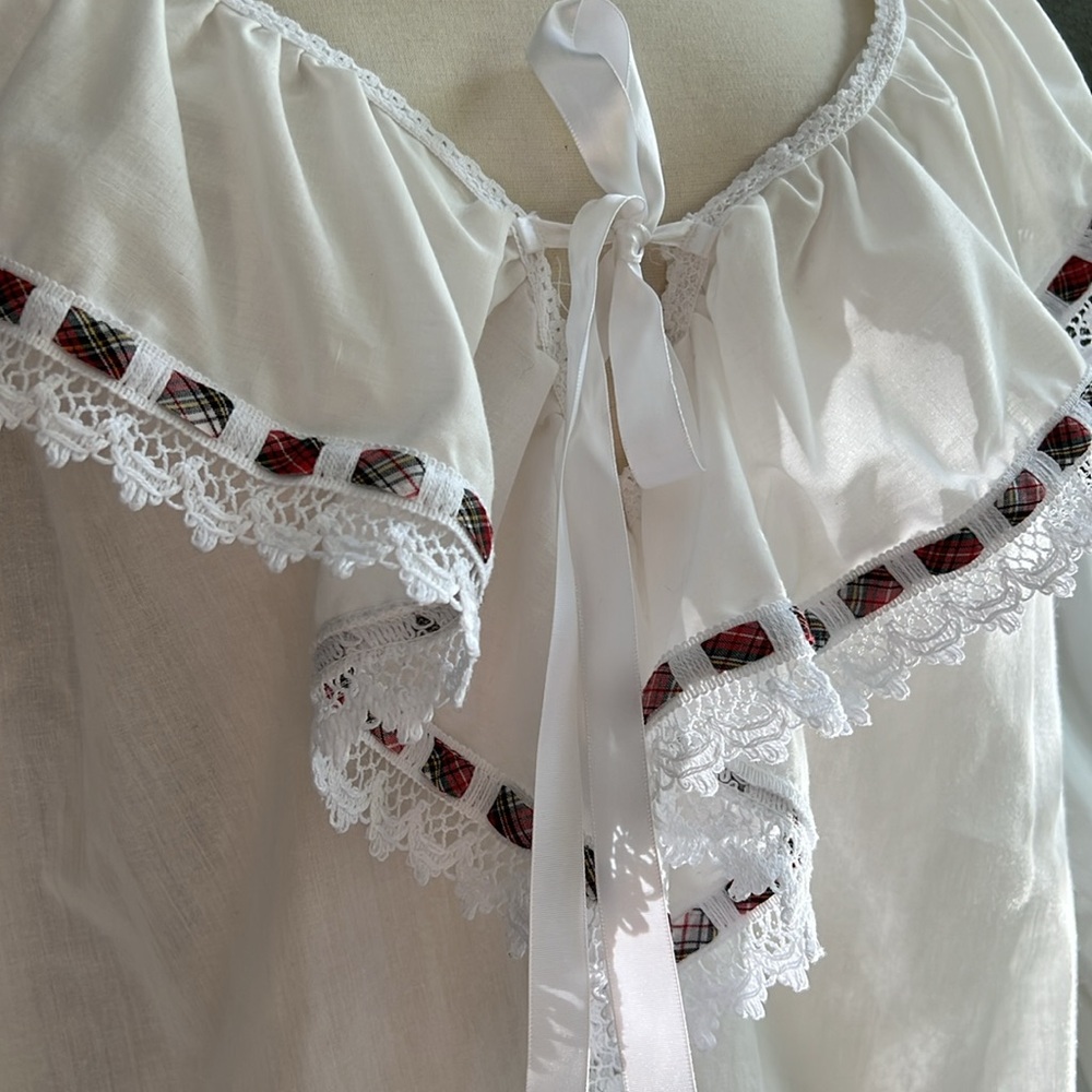White Ruffled Women's Renaissance Top - Picture 7 of 9
